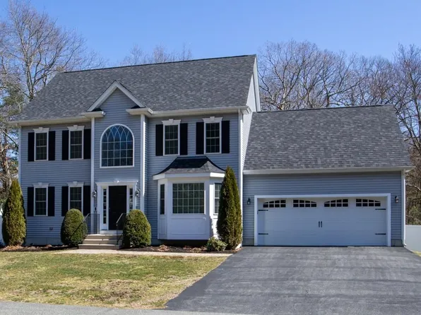 22 Morse St, Foxboro, MA 02035