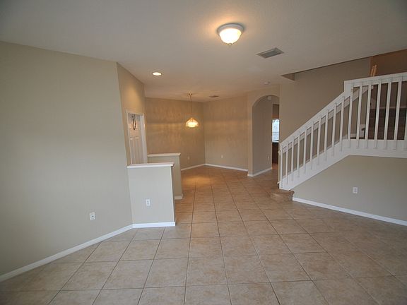 3rd image of 280 Lake Monterey Cir