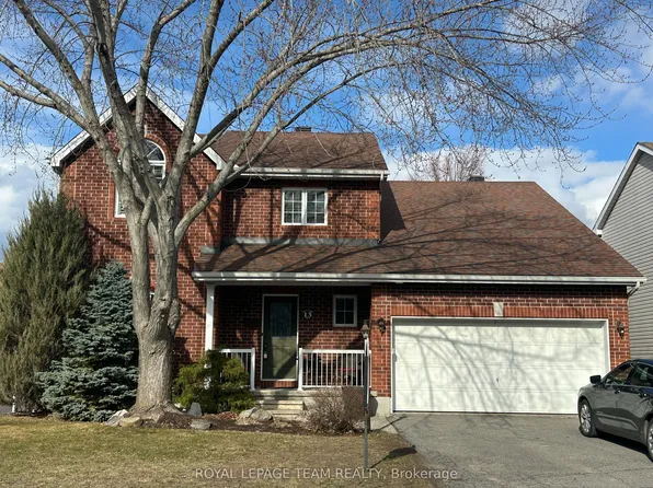 13 Granite Ridge Dr, Ottawa, ON K2S 1Y2