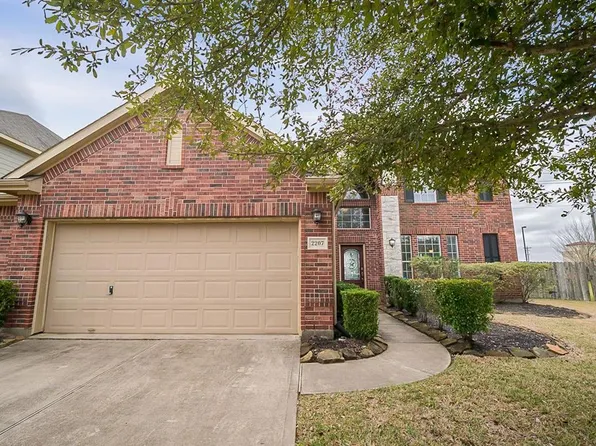 2207 Daroca Dr, League City, TX 77573