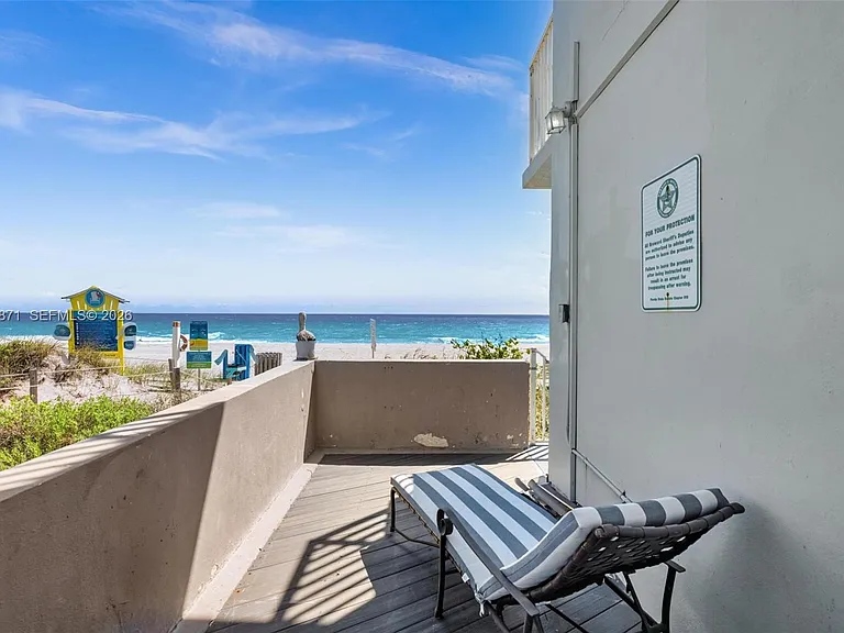 4144 El Mar Dr #5 — Photo 15
