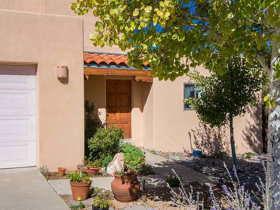 1st image of 3216 Nizhoni Dr