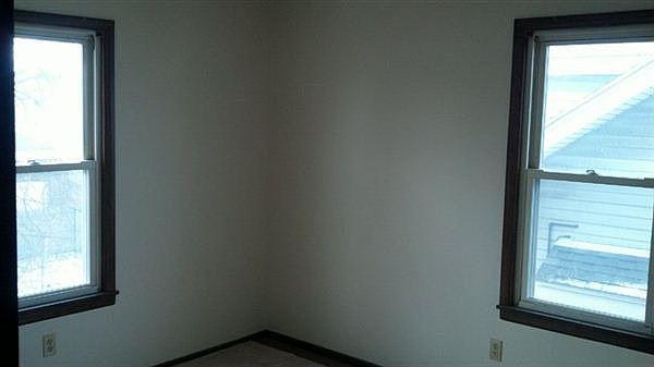 1713 Lasalle Bedroom (2)