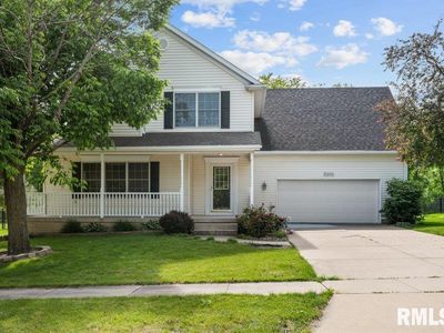 2982 Church St, Bettendorf, IA, 52722