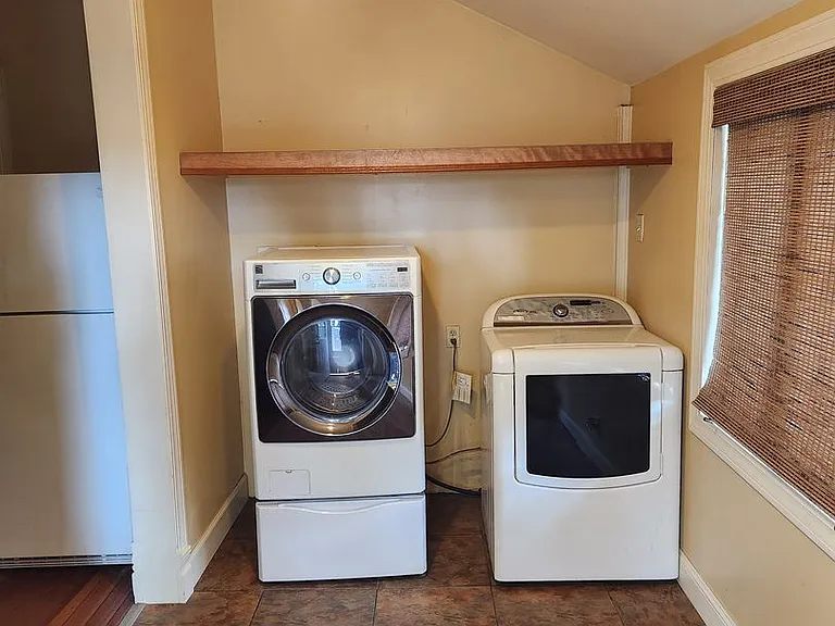 308 S Lincoln Ave — Photo 5