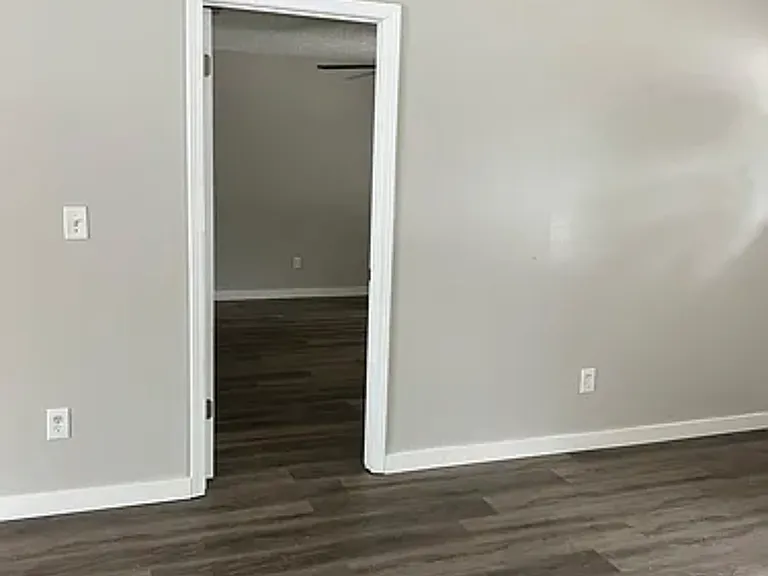 2615 Indigo Ave — Photo 17