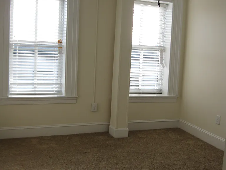 102 N Main St #300 — Photo 8