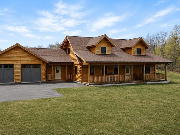 2nd image of 535 Mead Hill