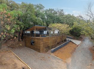 491 Black Forest Dr, Pottsboro, TX 75076