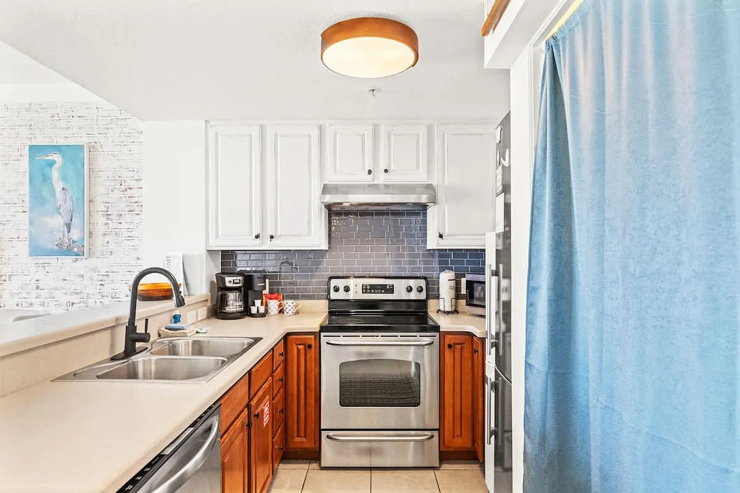 1 bed, 2.0 bath, 871 sqft, $1,531 — Photo 4