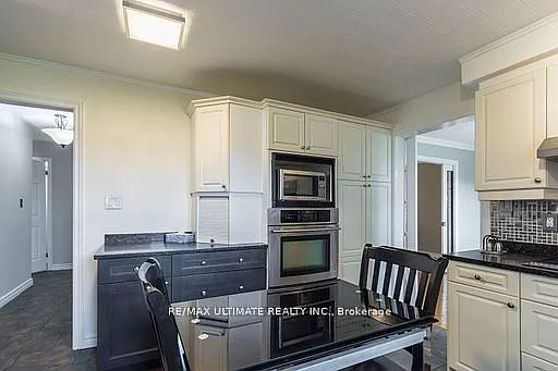 34 Briarwood Cres — Photo 14