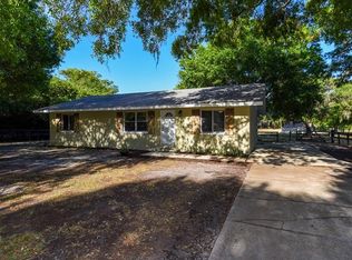 3998 45th St E, Bradenton, FL 34208