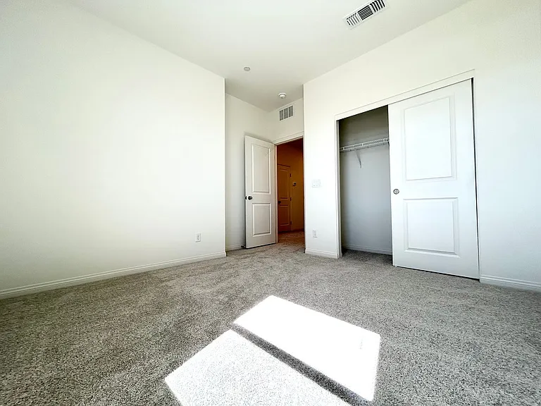 12476 Kings Creek Pl — Photo 21