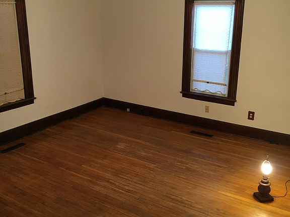 2nd image of 46663 N State St