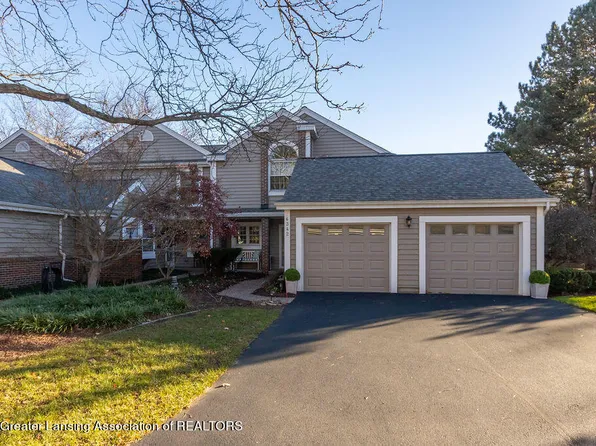 6342 Lake Dr #22, Haslett, MI 48840