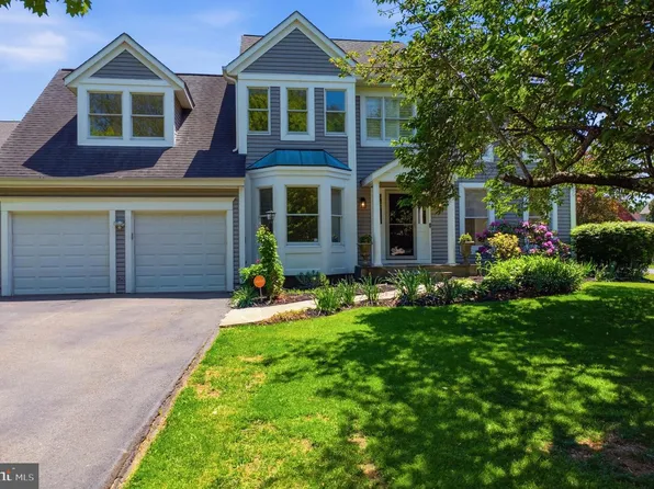 10319 Bassett Hall Ct, Ellicott City, MD 21042