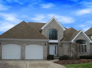 1402 Mason Dr, La Grange, IL