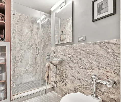 Sold by Owner | media 25