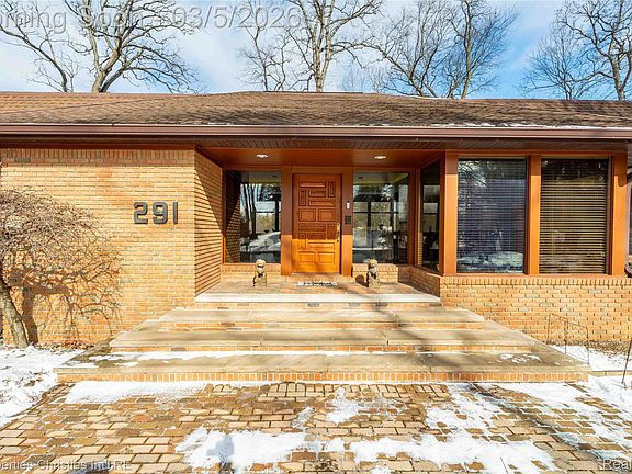 5th image of 291 Barden Rd