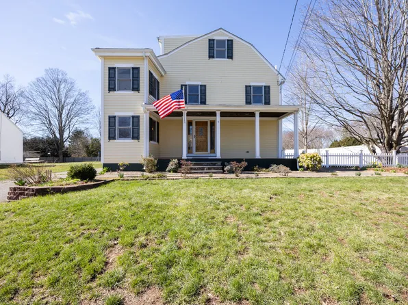 164 North Brooksvale Road, Cheshire, CT 06410