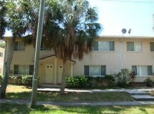 8330 Civic Dr, Tampa, FL 33615