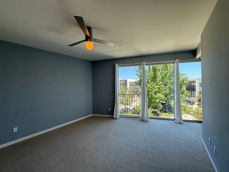 411 Garden St — Photo 17