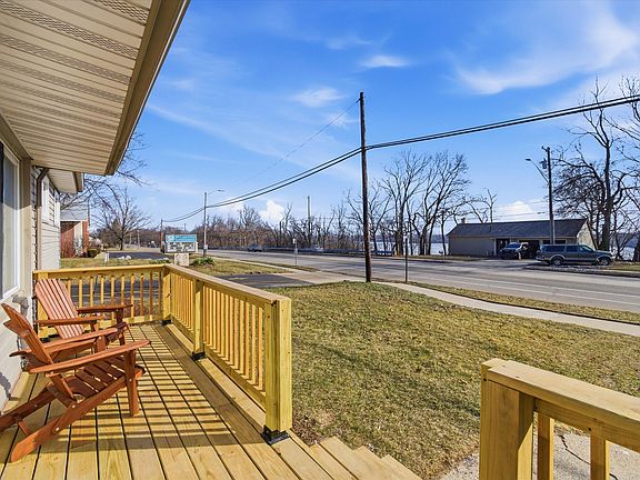 3rd image of 1163 Grove Rd