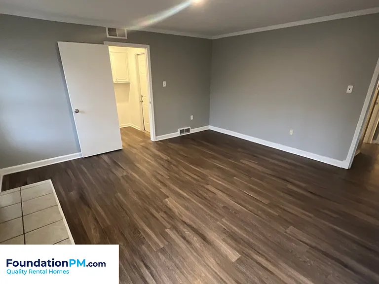 5361 Timberdale Ave — Photo 24