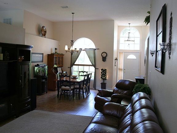 4th image of 9003 Breland Dr