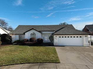 4473 Resting Fawn Ct, Redding, CA 96001