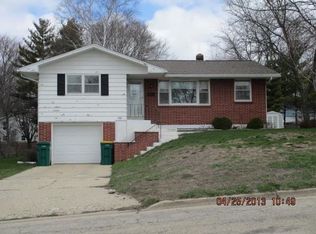 108 Jefferson St, Mount Horeb, WI 53572