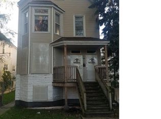 8048 S Escanaba Ave #1, Chicago, IL 60617