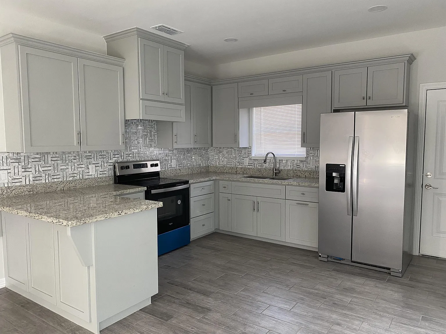 5908 Puffin Avenue - 4 — Photo 2