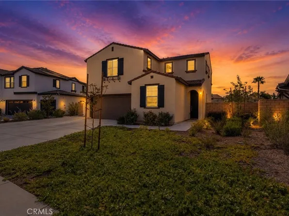 30876 Douglas Crest Cir, Menifee, CA 92584