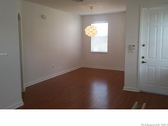 4th image of 11312 NW 74th Ter