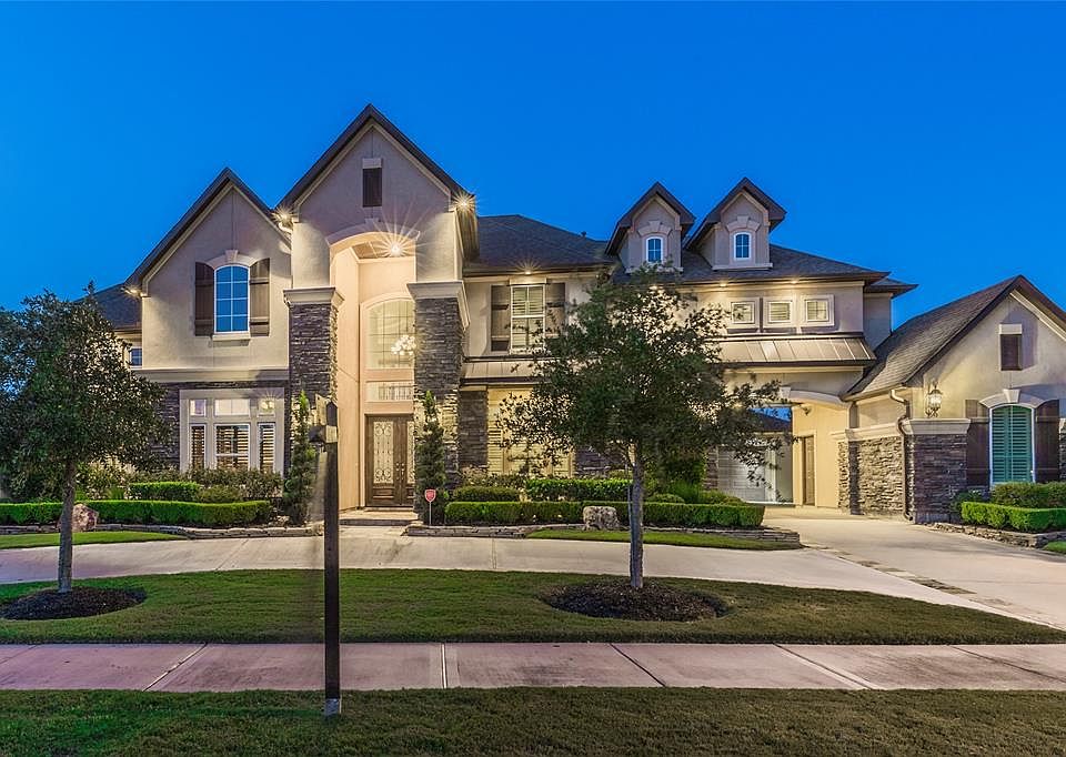 1st image of 10606 Pebblecreek Xing