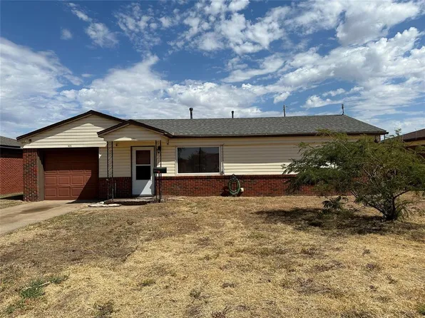 1403 Scott St, Altus, OK 73521