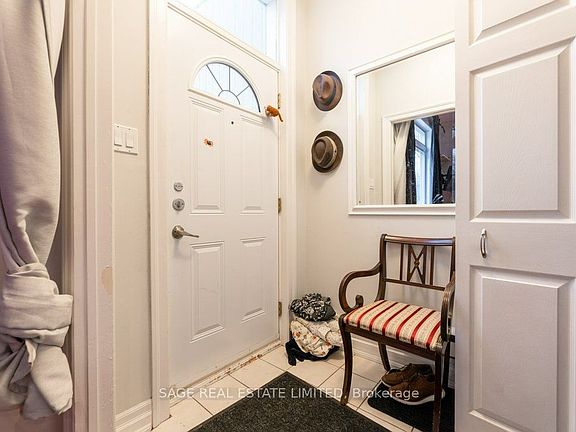 2nd image of 204 Berkeley St