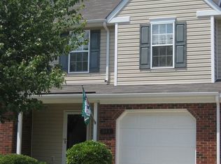 944 Sparrows Nest Ln, Pineville, NC 28134