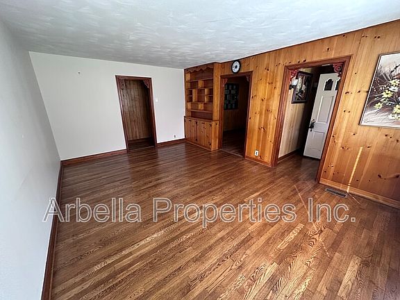 4th image of 133 Dogwood Dr
