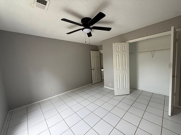 4th image of 104 Orange Dr