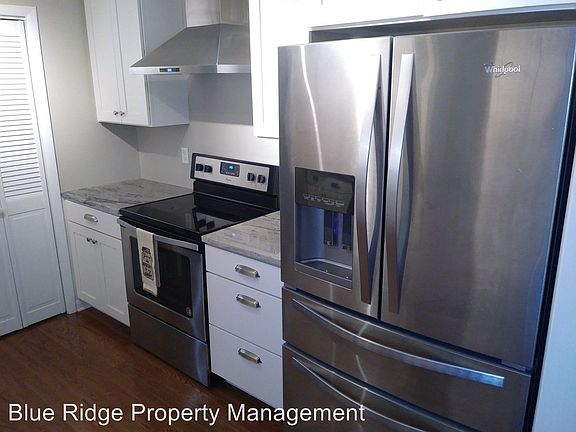3rd image of 2319 Wynwood Dr