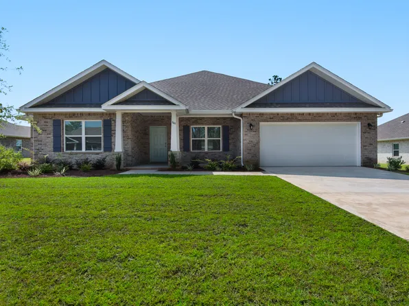 849 Coastal Breeze Dr, Freeport, FL 32439