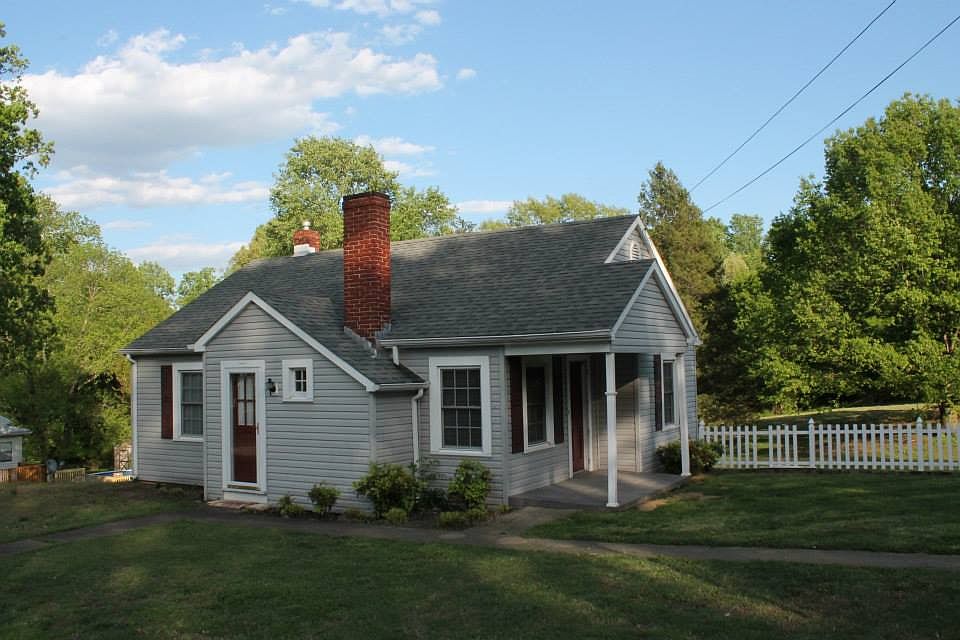 1st image of 12 Shumate St