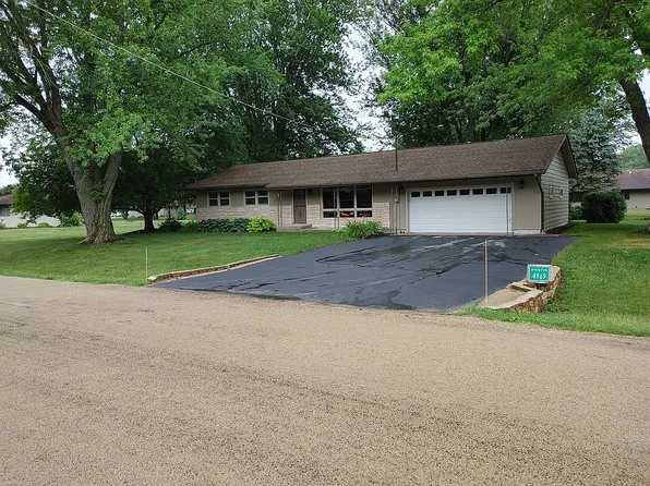 4969 E Ashelford Dr, Byron, IL 61010