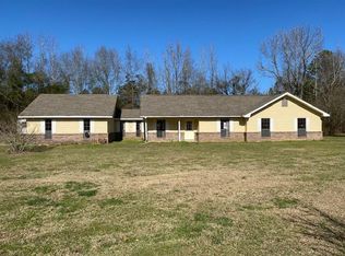 150 Mahogany Dr, Columbus, MS 39702