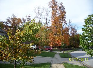 1715 Silver Linden Ct, Fort Wayne, IN 46804