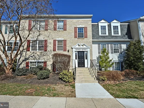 2748 Bordeaux Pl, Woodbridge, VA 22192