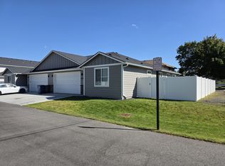 10310 E Augusta Ln, Spokane Valley, WA 99206