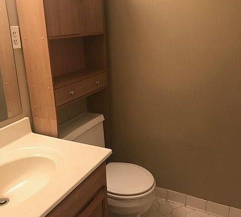 4th image of 534 Stonewall St